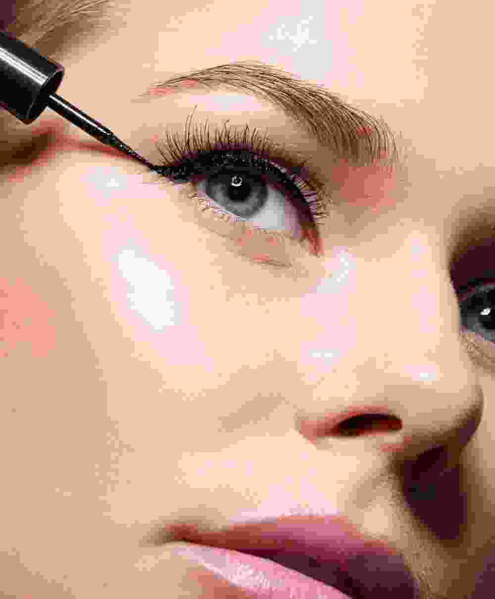 Eyeliner Waterproof Intenso - immagine 3